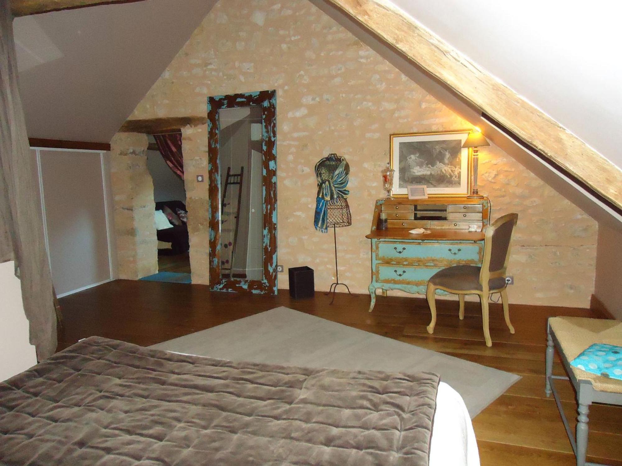 Maison D'Hotes La Maison De Leopold Terrasson Стая снимка